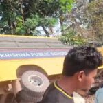 बड़ा हादसा टला: तेज रफ्तार स्कूल की बस विधानसभा रोड पर पलटी