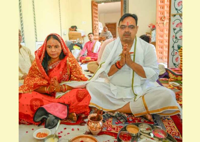 मुख्यमंत्री शर्मा ने चैत्र नवरात्र स्थापना पर पूजा-अर्चना कर प्रदेश की खुशहाली की कामना की
