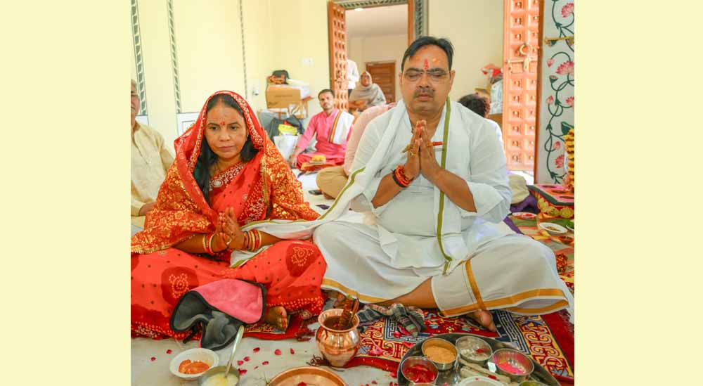 मुख्यमंत्री शर्मा ने चैत्र नवरात्र स्थापना पर पूजा-अर्चना कर प्रदेश की खुशहाली की कामना की