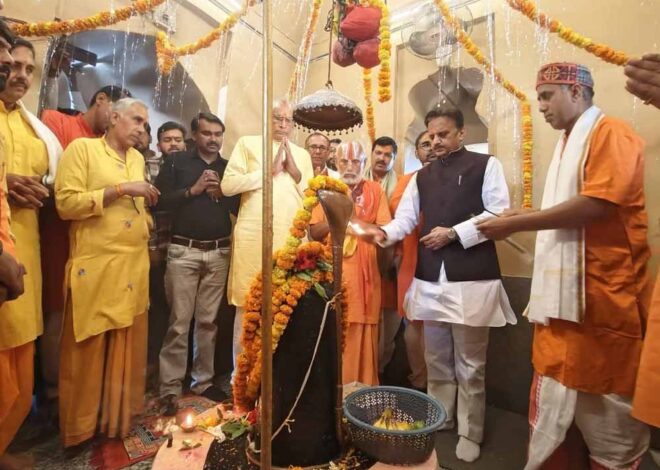 विक्रम नववर्ष पर उप मुख्यमंत्री राजेन्द्र शुक्ल ने पचमठा धाम में पूजा-अर्चना की