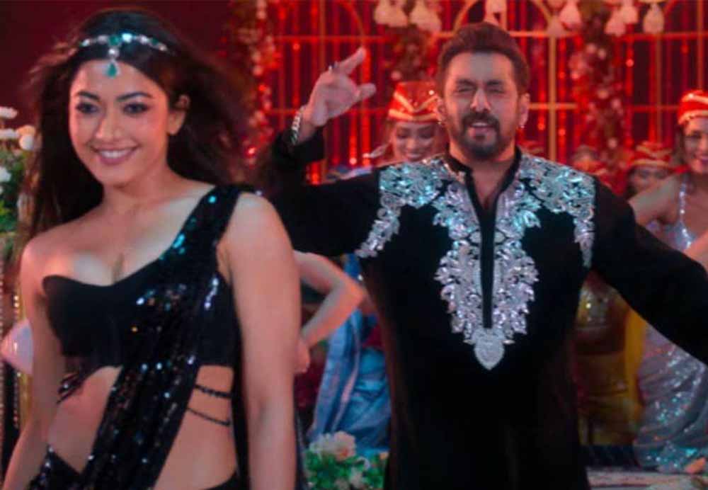 फैन्स की भारी डिमांड की वजह से सलमान खान का ‘जोहरा जबीं’ कुर्ता हुआ आउट ऑफ स्टॉक!