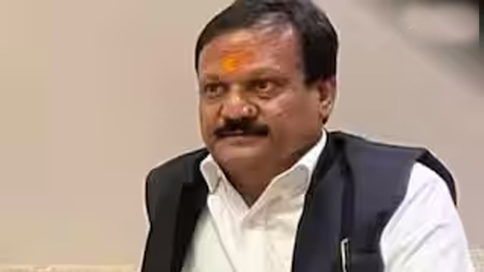 अब सज्जन वर्मा बोले- ‘Congress के कई नेता BJP से मिले हुए हैं, कार्रवाई होना चाहिए’