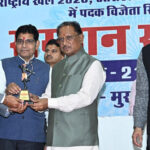 रायपुर : मुख्यमंत्री विष्णुदेव साय ने किया खिलाड़ियों का सम्मान, कहा “आपने छत्तीसगढ़ का सिर गर्व से ऊंचा किया”
