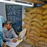 नवाचार के तहत इंदौर में उपभोक्ताओं के लिये राशन भी पोषण भी