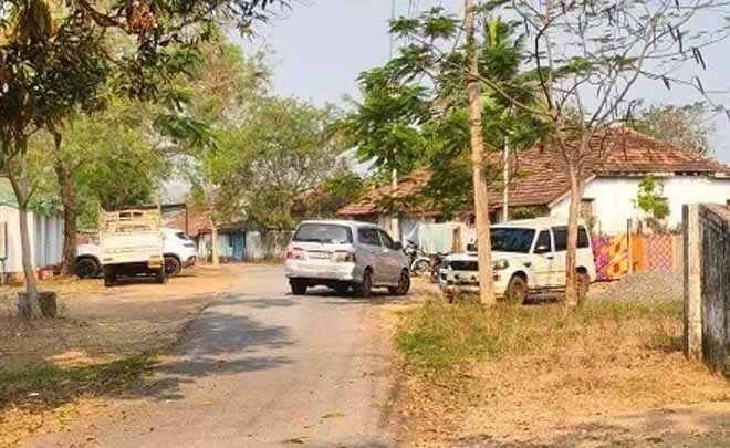 बीजापुर और सुकमा में ACB-EOW की बड़ी कार्रवाई, सहायक आयुक्त और डीएफओ के बंगले पहुंची टीम