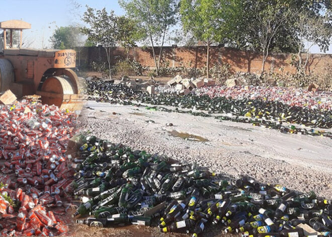 आबकारी विभाग ने 1.81 करोड़ की शराब पर चला का रोड रोलर, 4800 पेटी शराब और बीयर को किया नष्ट