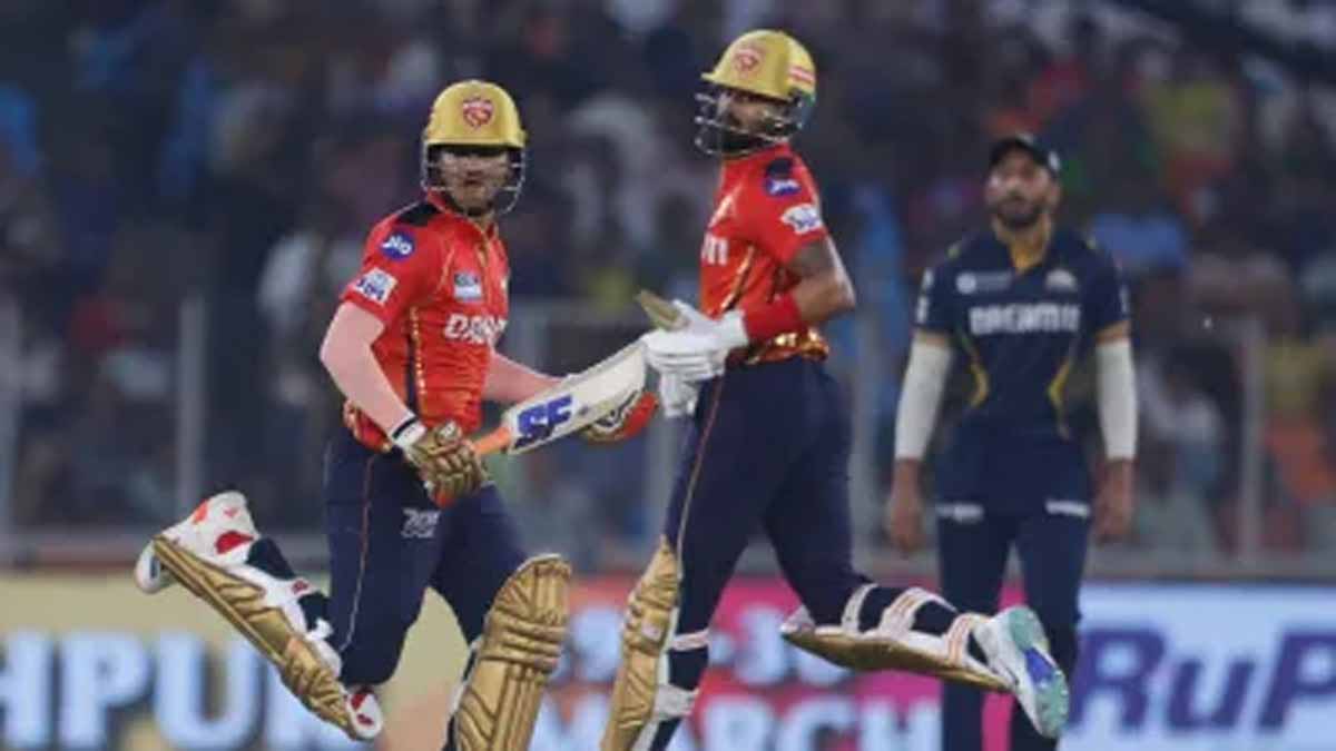 गुजरात को दिया पंजाब ने 244 का टारगेट, कप्तान अय्यर शतक से चूके