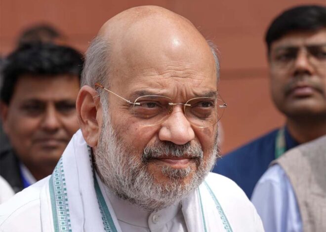 केंद्र सरकार ने जम्मू-कश्मीर के 2 मुस्लिम संगठनों के खिलाफ लिया बड़ा ऐक्शन, 5 साल के लिए बैन, लगे गंभीर आरोप