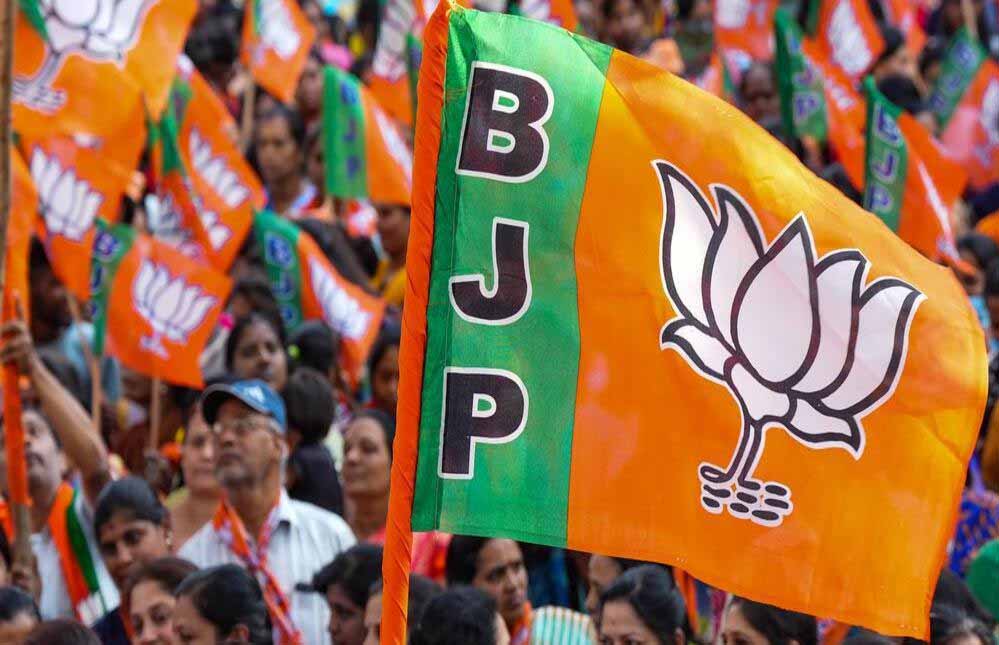 केरल में राजनीति दो ध्रुवीय रही , लेकिन भाजपा के प्रवेश के बाद सियासत बदली