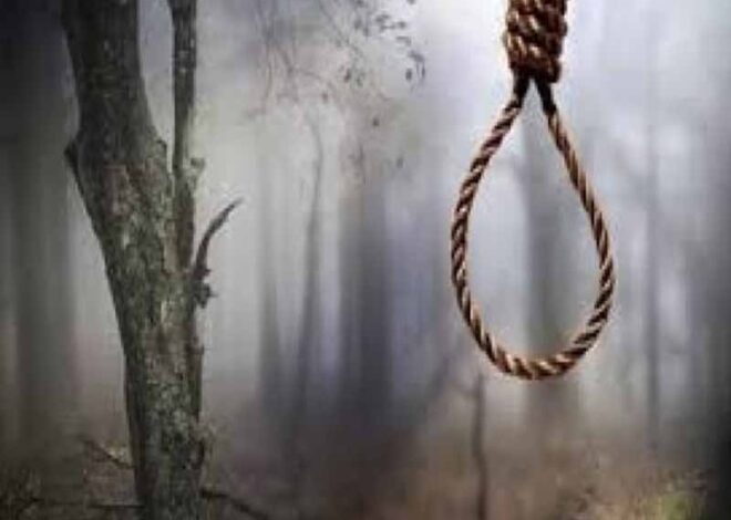 समस्तीपुर में पेड़ से लटकता हुआ मिला अधेड़ का शव, जांच में जुटी पुलिस