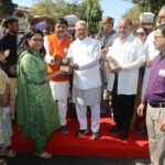 राज्यपाल पटेल ने अंगदान जनजागृति कार रैली को राजभवन से हरी झंडी दिखा किया रवाना