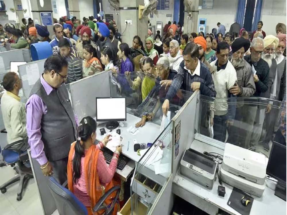 अगर आप PNB के ग्राहक हैं तो 10 अप्रैल से पहले करना होगा यह काम, नहीं तो बंद हो सकता है खाता
