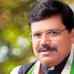 ट्रांसफार्मर व खंभों से दूर जलाएं होली : ऊर्जा मंत्री तोमर