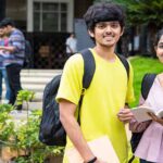 स्टूडेंट्स को करियर और लाइफ में सफलता पाने के लिए अपनाना चाहिए ये आदतें