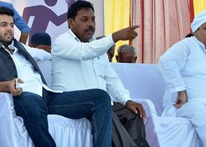 अतीक की हत्या के 2 साल बाद पूरा साम्राज्य खत्म, बेटे जेल में, पत्नी फरार, पुस्तैनी घर जमींदोज