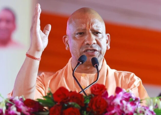 बंगाल जल रहा मुख्यमंत्री चुप,दंगाइयों को शांतिदूत कहती हैं, लातों के भूत बातों से नहीं मानेंगे: CM योगी
