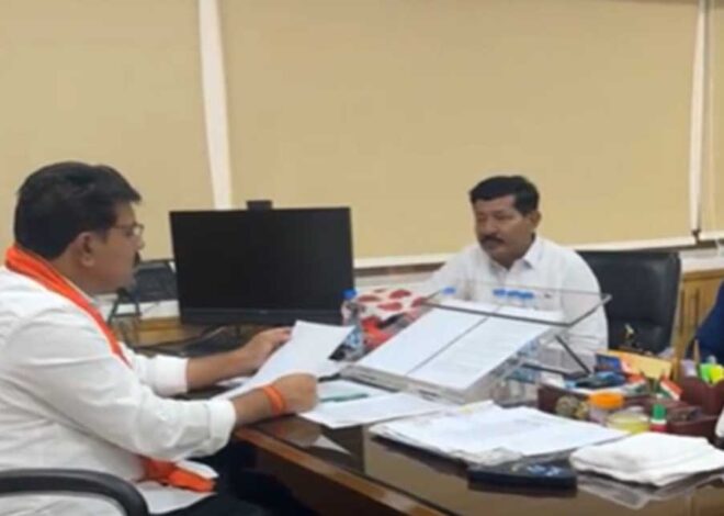 छत्तीसगढ़ रह रहे पाकिस्तानी हिन्दुओं ने गृहमंत्री विजय शर्मा से लगाई गुहार…. वापस न भेजें