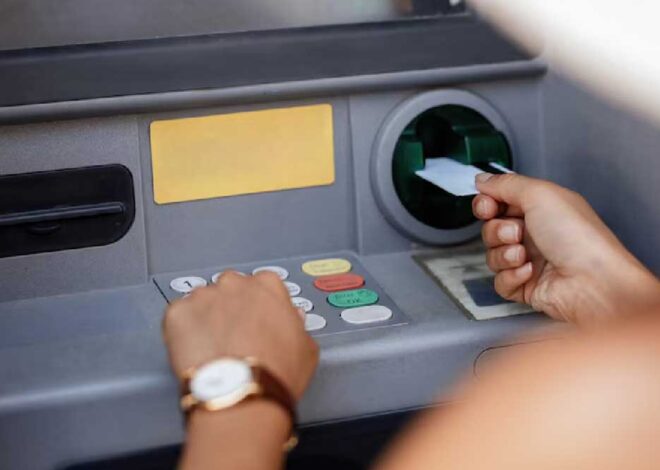 1 मई से ATM के हर ट्रांजैक्शन पर देना होगा इतना चार्ज, पैसे निकालना होगा महंगा