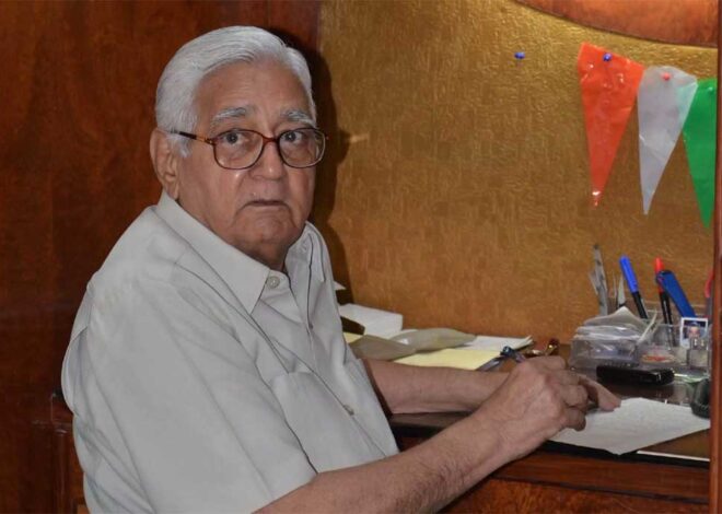 वरिष्ठ पत्रकार और सम्पादक गोविन्दलाल वोरा की स्मृति में लाइब्रेरी का शुभारंभ