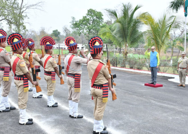रायपुर : राज्यपाल श्री रमेन डेका पहुंचे हेलिपैड सुकमा