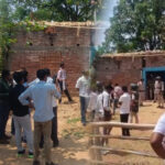 मऊगंज में घर के अंदर मिली पिता और दो बच्चों की लाशें, इसी गांव में पुलिस पर हुआ था हमला