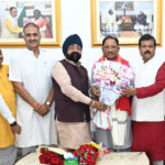 मुख्यमंत्री श्री साय से निगम तथा मंडल के नव नियुक्त अध्यक्षों ने की सौजन्य मुलाकात