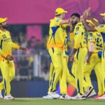 CSK को अभी हार स्वीकार करने की कोई जरूरत नहीं है और पांच बार के चैंपियन के पास सही खिलाड़ी हैं: माइकल हसी