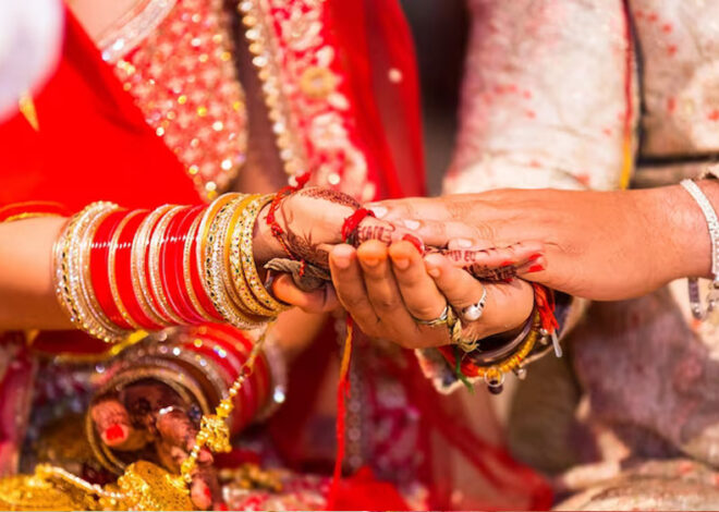 इंदौर में 36 नाबालिग लड़के-लड़कियों की हो रही थी शादी, अचानक पहुंच गई बाल विकास विभाग की टीम, फिर जो हुआ…