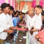 मेहनत और ईमानदारी के साथ पढ़ाई करने पर सफलता आपके कदम चूमेगी: स्कूल शिक्षा मंत्री सिंह