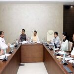 उप स्वास्थ्य केंद्रों और सामुदायिक स्वास्थ्य केंद्रों में टेलीमेडिसिन सेवाओं का किया जाए प्रभावी उपयोग: उप मुख्यमंत्री शुक्ल