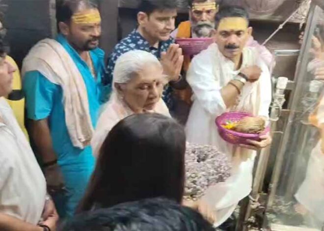 राज्यपाल आनंदीबेन पटेल ने ओंकारेश्वर ज्योतिर्लिंग के किए दर्शन