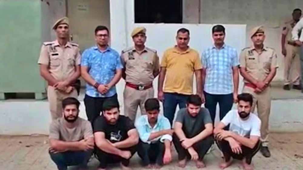जयपुर में पुलिस ने NEET-UG 2025 में फर्जीवाड़ा करने वाले डमी कैंडिडेट गैंग के पांच  सदस्यों को किया गिरफ्तार