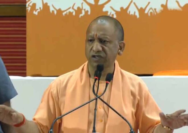 मुख्यमंत्री योगी ने ली खाद्य सुरक्षा एवं औषधि प्रशासन विभाग की बैठक, बोले – मिलावटखोरी सामाजिक अपराध