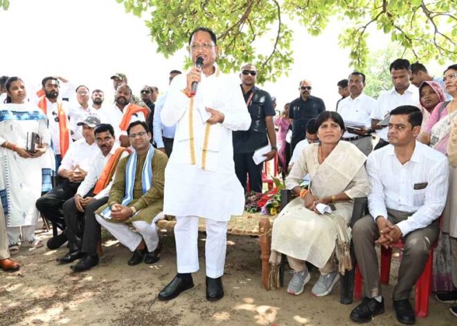 काम करो या सस्पेंड होने के लिए तैयार रहो, सीएम साय ने लगाई पीएचई के सब इंजीनियर को फटकार