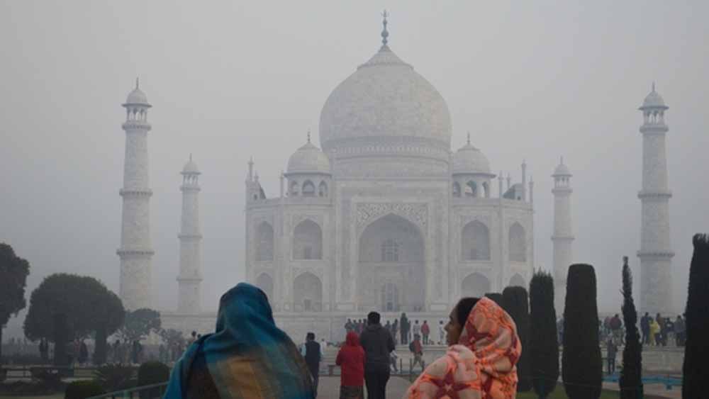 ताजमहल को एक बार फिर से उड़ाने की धमकी