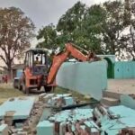योगी सरकार का यूपी में 350 से अधिक अवैध धार्मिक स्थलों पर बड़ी कार्रवाई, चला बुलडोजर