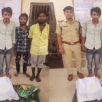 रेल संपत्ति चोरी के दो आरोपी और एक कबाड़ी गिरफ्तार, आरपी(यू)पी एक्ट के तहत मामला दर्ज