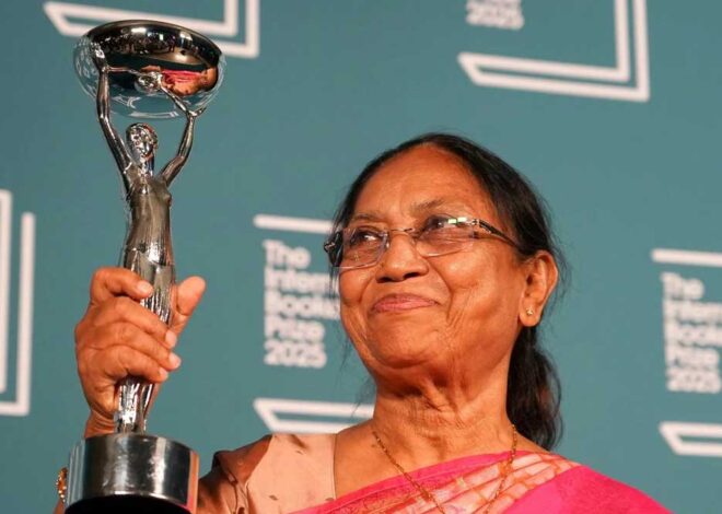 बानू मुश्ताक ने बुकर प्राइज जीतकर रचा इतिहास, जानें हार्ट लैंप में ऐसा क्या