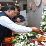 मुख्यमंत्री विष्णु देव साय ने स्वर्गीय रामजीलाल अग्रवाल को दी श्रद्धांजलि