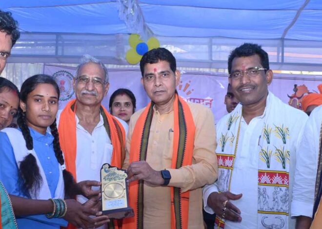 रायपुर : समाधान शिविर से लोगों की मांगों और समस्याओं का हो रहा निराकरण: राजस्व मंत्री वर्मा