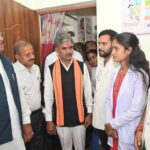 मुख्यमंत्री ने आयुष्मान आरोग्य मंदिर का किया औचक निरीक्षण