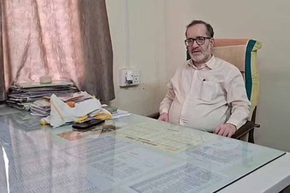 दमोह जिला बोर्ड परीक्षा के रिजल्ट में फिर पिछड़ा, अब शिक्षकों को देनी होगी परीक्षा, 50 प्रतिशत अंक के साथ पास होना जरूरी