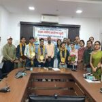 सीहोर जिले में बोर्ड रिजल्ट में अच्छे अंक लाने वाले विद्यार्थियों को कलेक्टर ने सम्मानित किया