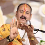 प्रदीप मिश्रा का बेटियों से निवेदन बोले -ऐसे मोटरसाइकिल सुधारने वालों से सावधान रहना जो दूसरों का पेट्रोल डलवाकर, गाड़ी से एक्शन दिखते
