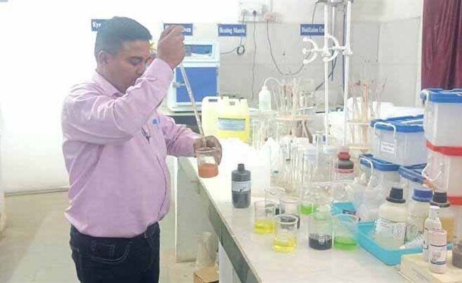 शुरुआती बारिश में ही नव निर्मित खेत तालाब हुए लबालब