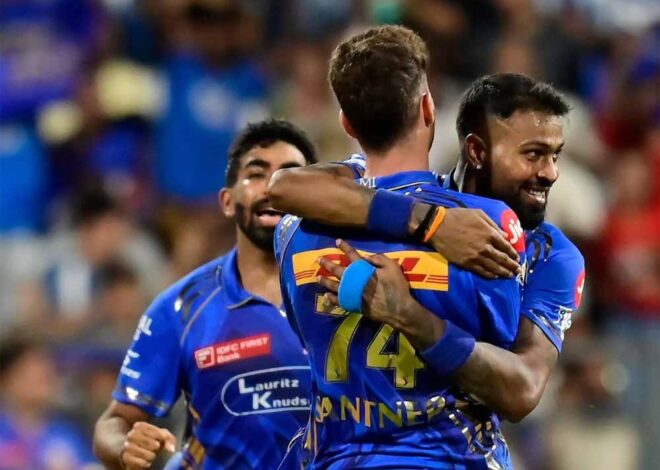 मुंबई इंडियंस ने प्लेऑफ में पहुंचने वाली चौथी और आखिरी टीम बन गई, हार्दिक ने की गेंदबाजों और बल्लेबाजों की तारीफ