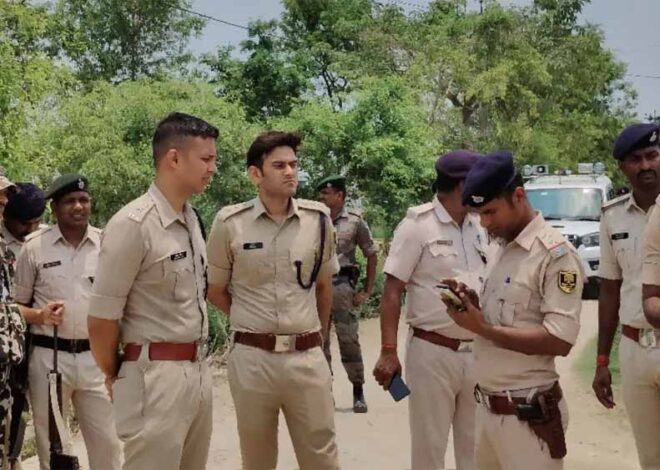 शराब तस्करों का पीछा करते हुए पुलिस की टीम अहिरौली दुबौली तकिया टोला गांव पहुंची, उन हुआ हमला