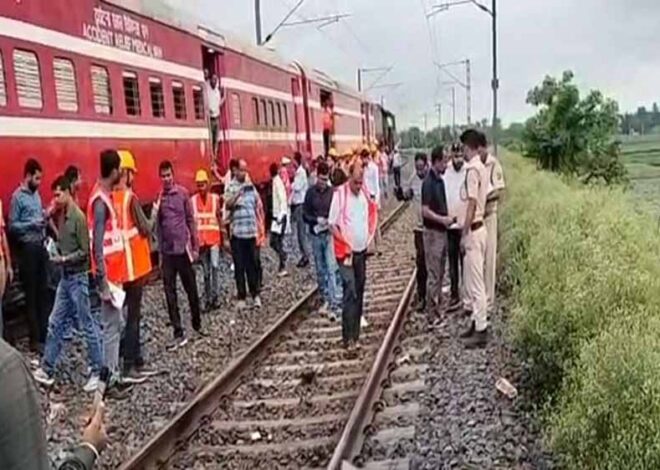 कटिहार-बरौनी रेलखंड पर अवध-असम एक्सप्रेस ट्रेन की टक्कर में एक ट्रॉलीमैन की मौत
