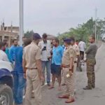 बेगूसराय में दिनदहाड़े बाघा आरओबी पर बदमाशों ने सीएमएस कंपनी के कर्मचारी से लाखों की लूट