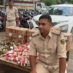 नकली दरोगा बनकर शराब की खेप ले जा रहे शक्स को उत्पाद विभाग की टीम ने किया गिरफ्तार